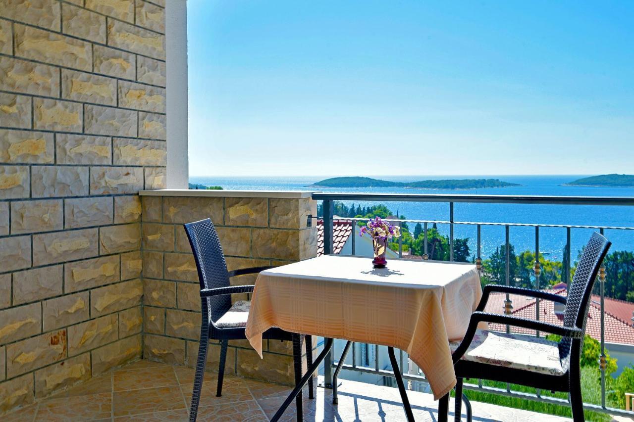 Apartments Tamara Hvar Town Exterior photo